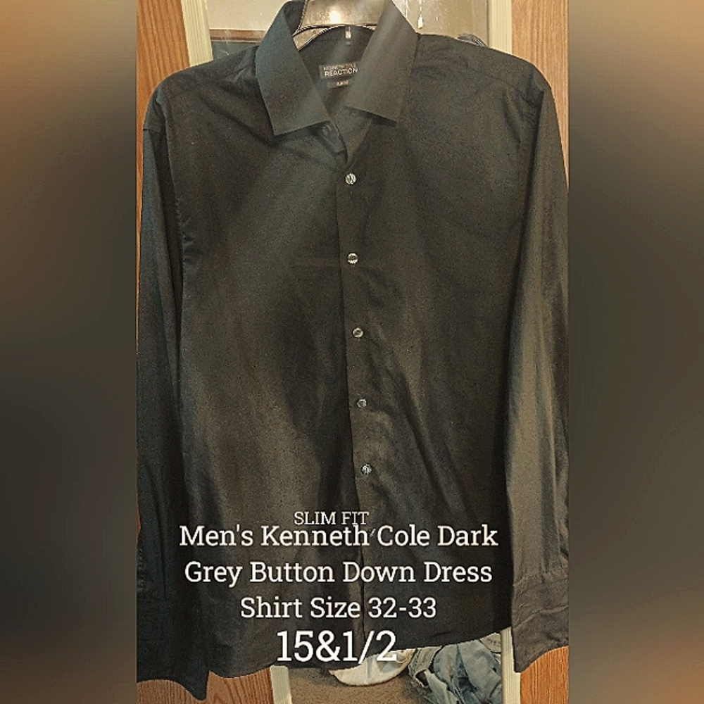 Men's Kenneth Cole Button Down Dress Shirt Size 15 & 1/2 - 32/33 Dark Grey